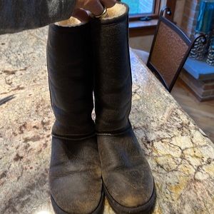 Women’s tall UGG boots